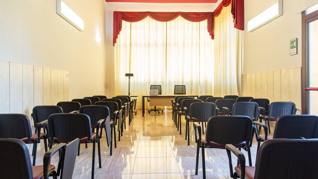 Hotel-Syraka-LR-Collection-Syracuse-Sicily-exterior-spaces-photo-meeting-room-orizzontale Hotel-Syraka-LR-Collection-Syracuse-Sicily-exterior-spaces-photo-meeting-room-orizzontale