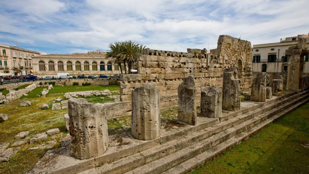 Syraka-Hotel-LR-CollectionSyracuse-Sicily-Temple-Apollo-2 Syraka-Hotel-LR-CollectionSyracuse-Sicily-Temple-Apollo-2