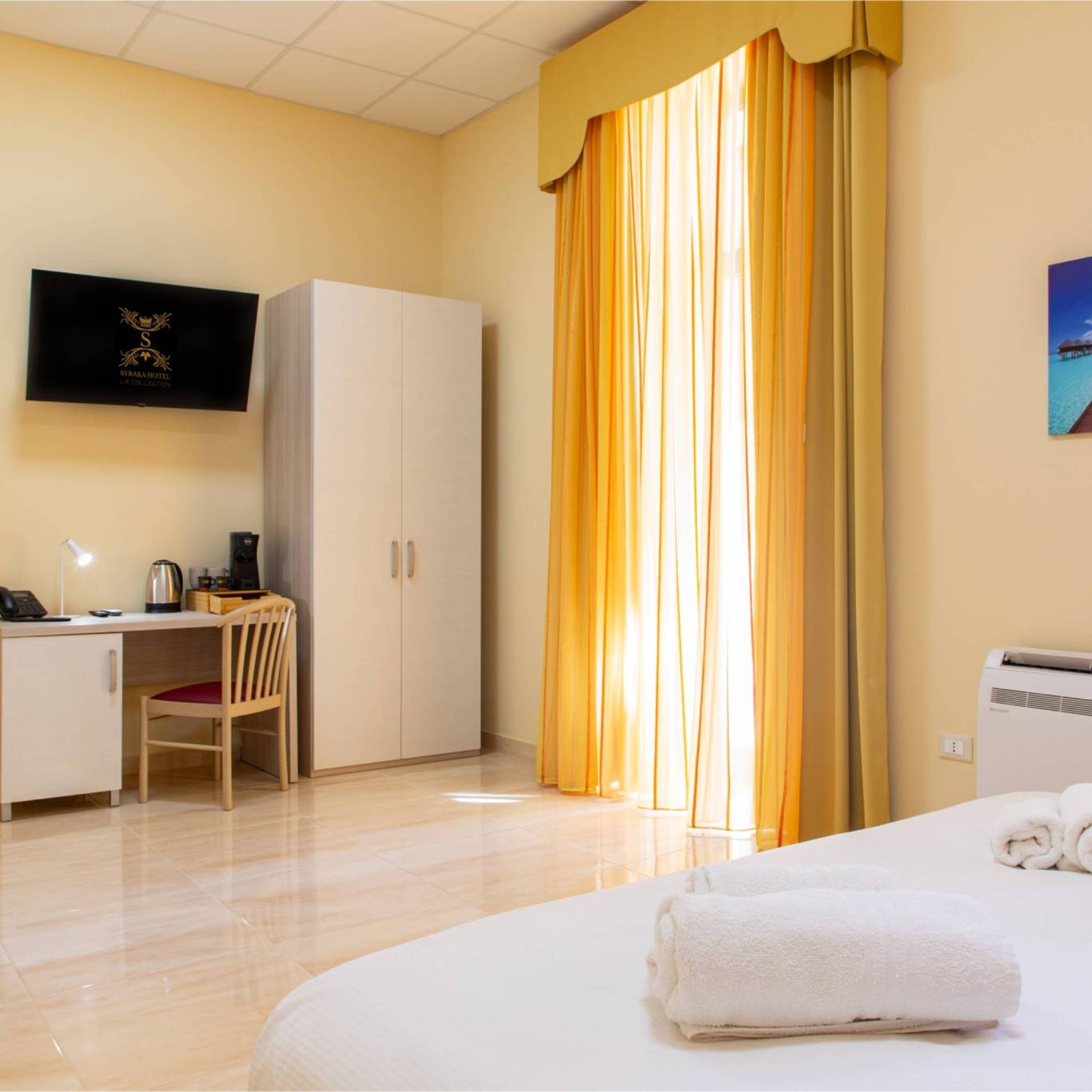 Hotel-Syraka-LR-Collection-Syracuse-Sicily-photo-room-interior-quadrata-room-n-4-4 Hotel-Syraka-LR-Collection-Syracuse-Sicily-photo-room-interior-quadrata-room-n-4-4