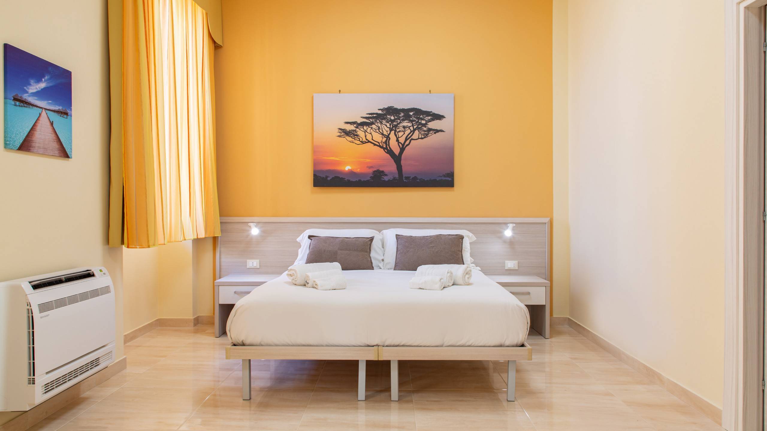 Hotel-Syraka-LR-Collection-Syracuse-Sicily-photo-bed-2-orizzontale-room-n-4-2 Hotel-Syraka-LR-Collection-Syracuse-Sicily-photo-bed-2-orizzontale-room-n-4-2
